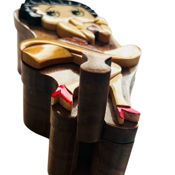 Betty Boop Wooden Puzzle Jewelry Box 1990s - Picture 5 of 10